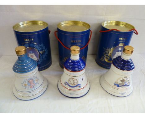 Wade Bell's Scotch whisky Royal decanters (3 boxed) 