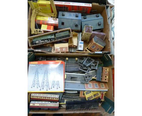 Hornby 00 gauge Mallard engine and tender, track, buildings etc (2 boxes)