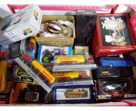 A collection of predominantly diecast model motor vehicles to include Cycleline, Trident, Zylmex, Corgi, Stock Car, Efsi Toys