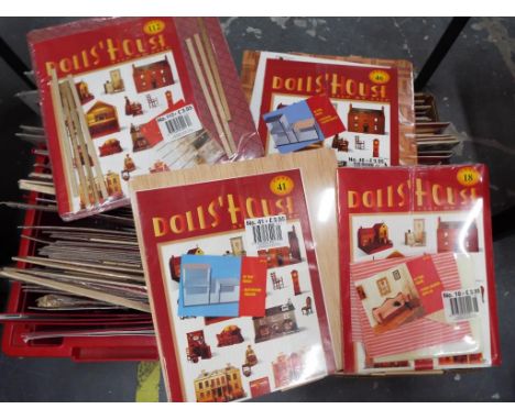 A very large quantity of wooden dolls house, step by step kit, furniture and similar (2)