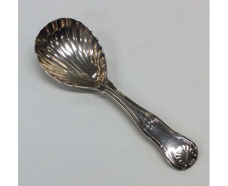 A Queens' pattern silver caddy spoon with fluted bowl. London. By WE&amp;WF. Approx. 34 grams. Est. £60 - £80.