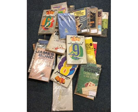 VARIOUS BOOKS incl. a set 14 Pan p/b eds. James Bond, 11 Startrek p/bs. &amp; 4 others (29) Est. £10 - £15. 