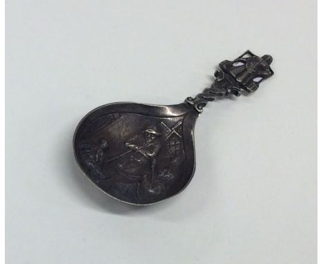 A Dutch silver caddy spoon with twisted stem. Approx. 15.5 grams. Est. £20 - £30.