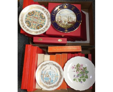 A collection of over twenty boxed fine bone china, Spode collector plates (2)