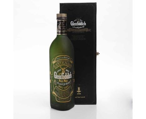 GLENFIDDICH CENTENARY 1887-1987 LIMITED EDITION
Single Malt Scotch Whisky. Bottled on Christmas Day 1986 to commemorate one h