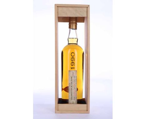 BRUICHLADDICH 1990 CARN MOR "CELEBRATION OF THE CASK"
Islay Single Malt Scotch Whisky. Distilled 1st June 1990, matured in ho