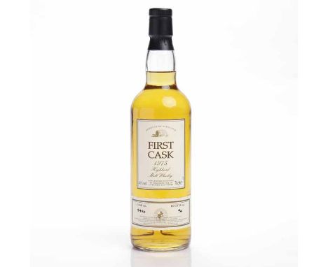 ROYAL BRACKLA 1975 FIRST CASK 24 YEARS OLD
Highland Single Malt Scotch Whisky. Distilled 28th August 1975. Cask No. 5446, bot