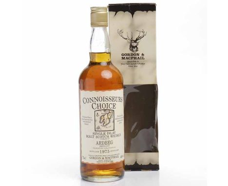 ARDBEG 1975 CONNOISSEUR'S CHOICE
Islay Single Malt Scotch Whisky. Proprietors: Ardbeg Distillery Ltd. Specially selected, pro