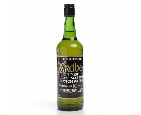 ARDBEG GUARANTEED 10 YEARS OLD
Islay Single Malt Scotch Whisky. 70cl, 40% volume, in green glass bottle.  CONDITION REPORT: S