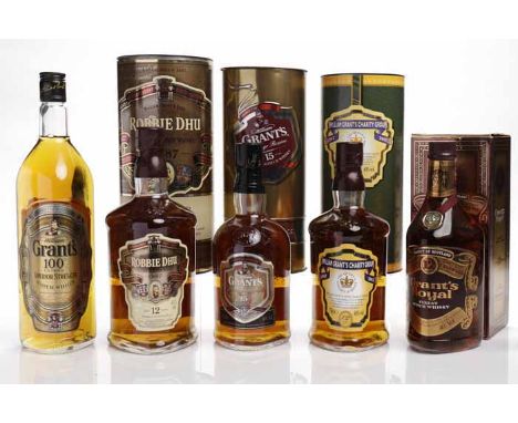 GRANT'S 12 YEARS OLD - GOLDEN JUBILEE
Blended Scotch Whisky. 70cl, 40% volume, in tube.
ROBBIE DHU AGED 12 YEARS
Blended Scot