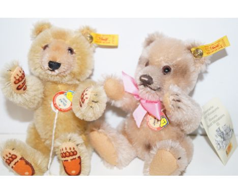 2 Steiff Bears 'Dicky' and 'Jackie'