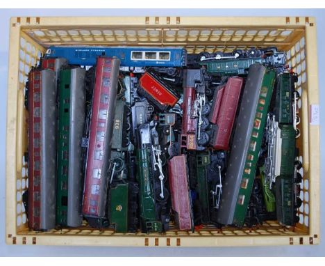 Two crates containing quantity of unmade and made Kitmaster and Airfix locomotive kits Nos. 14, 23, 28 noted (a/f), various r