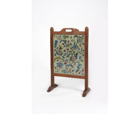 Robert Thompson of Kilburn (1876-1955) Mouseman fire screen oak  carved mouse 82.5cm high, 48.5cm across.