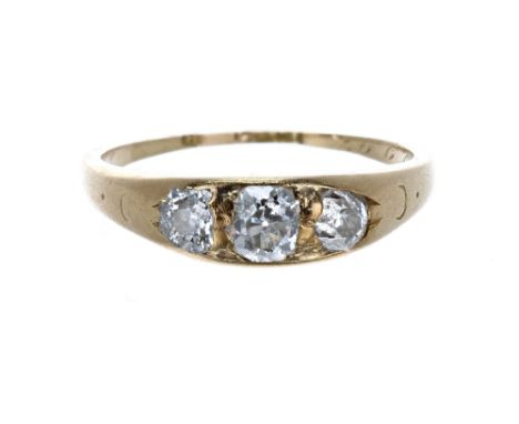 18k three stone old-cut diamond ring, 0.50ct approx, 2.7gm, ring size J/K