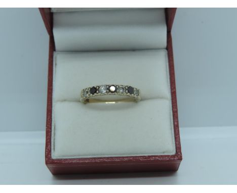 9ct Yellow Gold Garnet and Diamond Half Eternity Ring - 2.4gms 