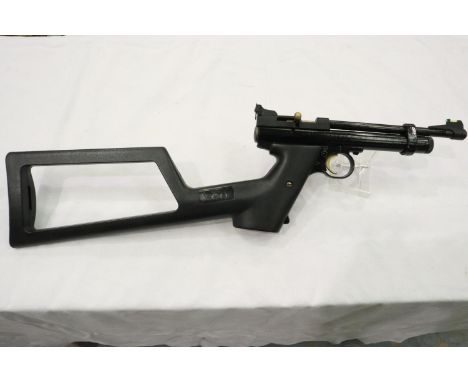 Crosman 2240 .22 Co2 pistol with rifle stock. P&amp;P Group 2 (£18+VAT for the first lot and £3+VAT for subsequent lots) 