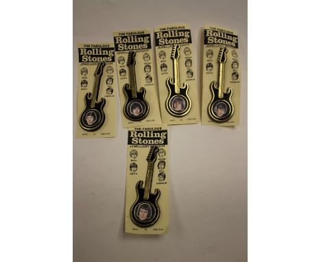  The Rolling Stones - Set of original 5 brooches    guitar shaped with backing cards