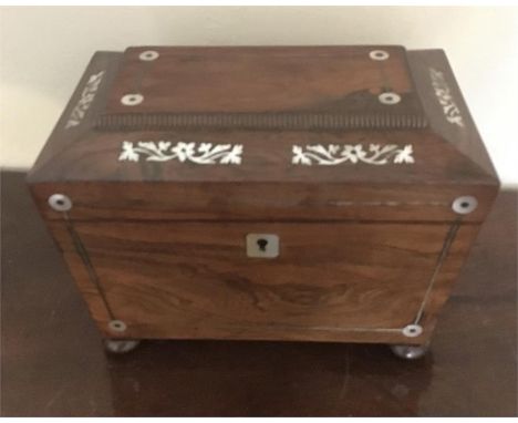 Fine quality early 19thC rosewood tea caddy 