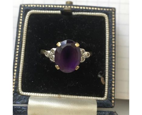 18ct yellow gold ladies dress ring set with amethyst and diamonds - size O