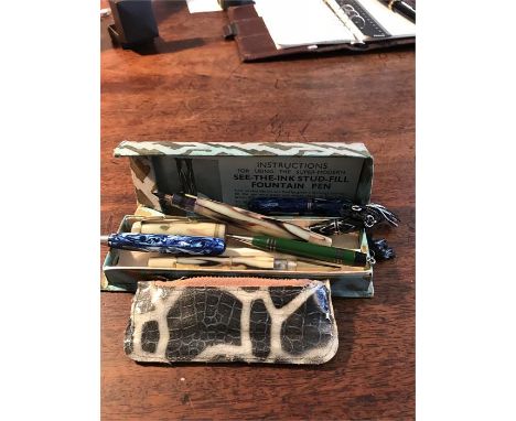 Various vintage pens and pencils