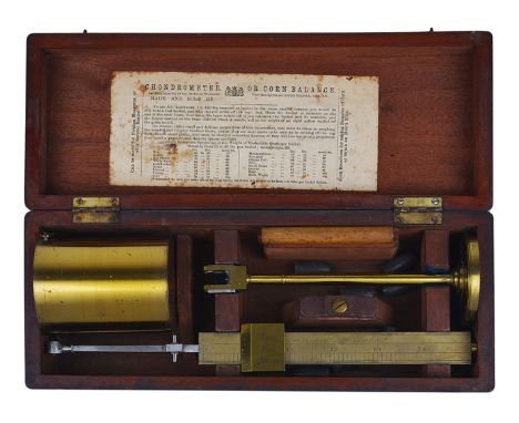 A 19TH-CENTURY CORN BALANCE BY W.R. DELL & SON, LONDON, the balance arm calibrated from 0-70 and W. R. Dell & Son, 26 Mark La