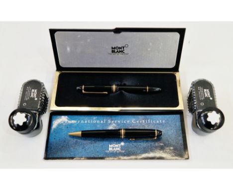 Cased Mont Blanc two pen set comprising a Meisterstuck 4810 fountain pen with 14k nib and a Meisterstuck ballpoint pen no. 16