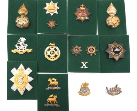 16 x Officer Cap Badges And Collars consisting silvered and gilt, QC Black Watch ... Gilt QC Royal Scots Fusiliers ... Silver