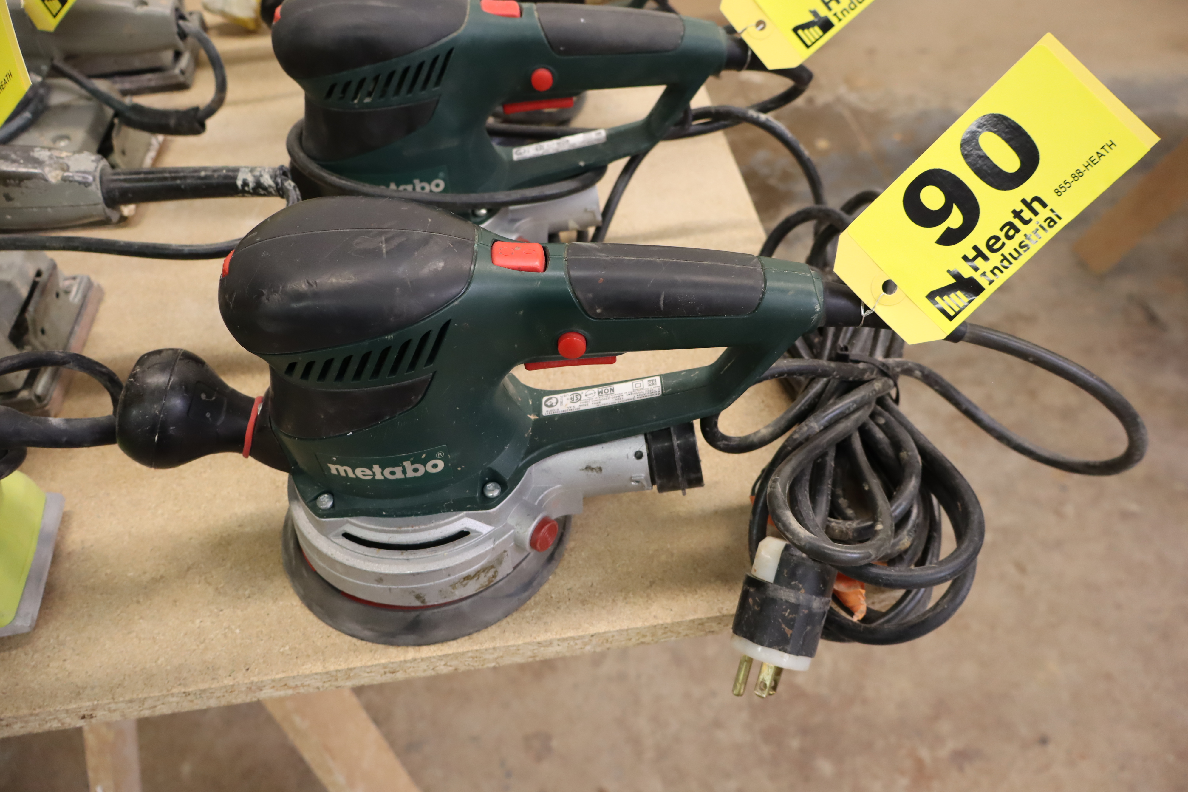 Lot 90
