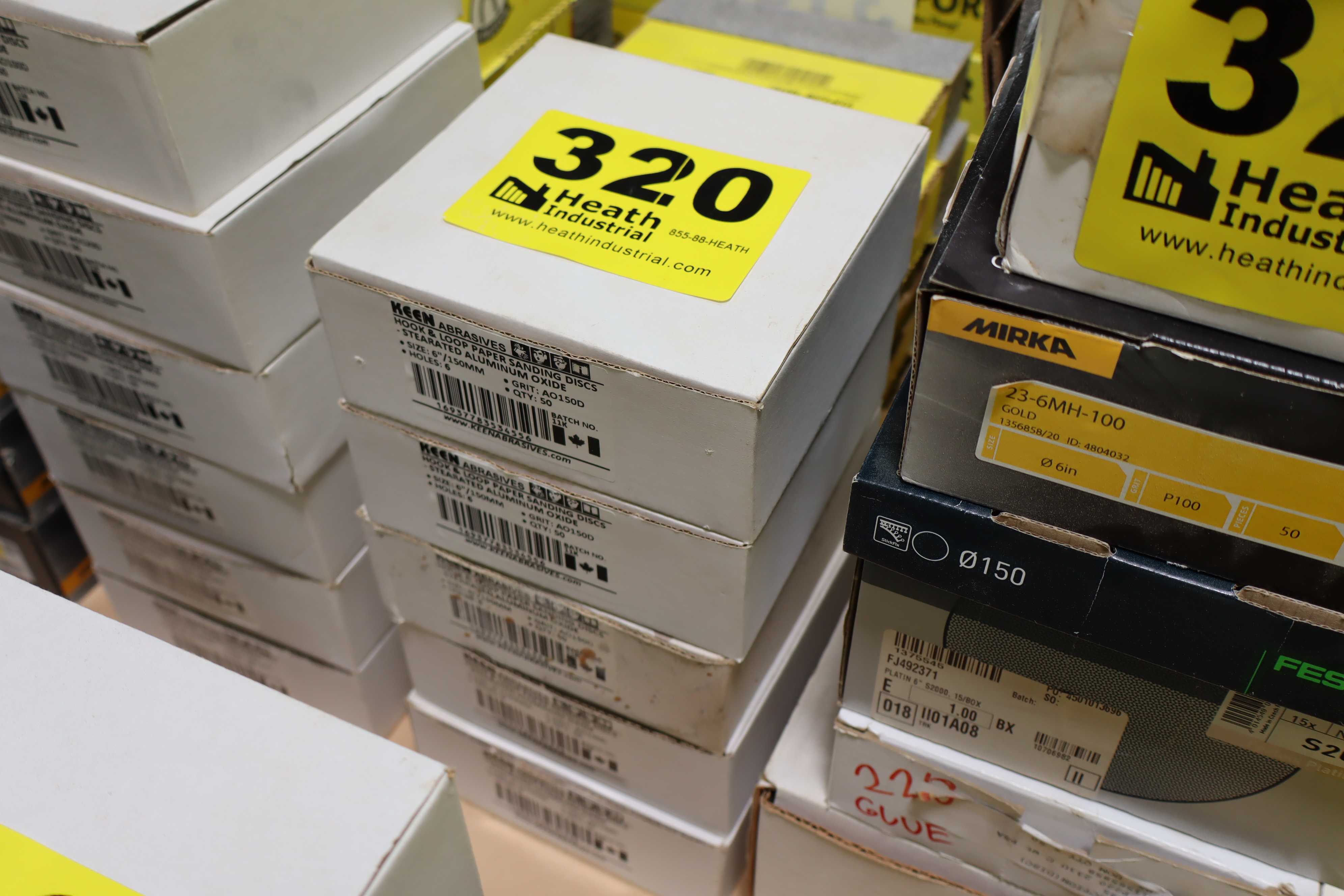 Lot 320