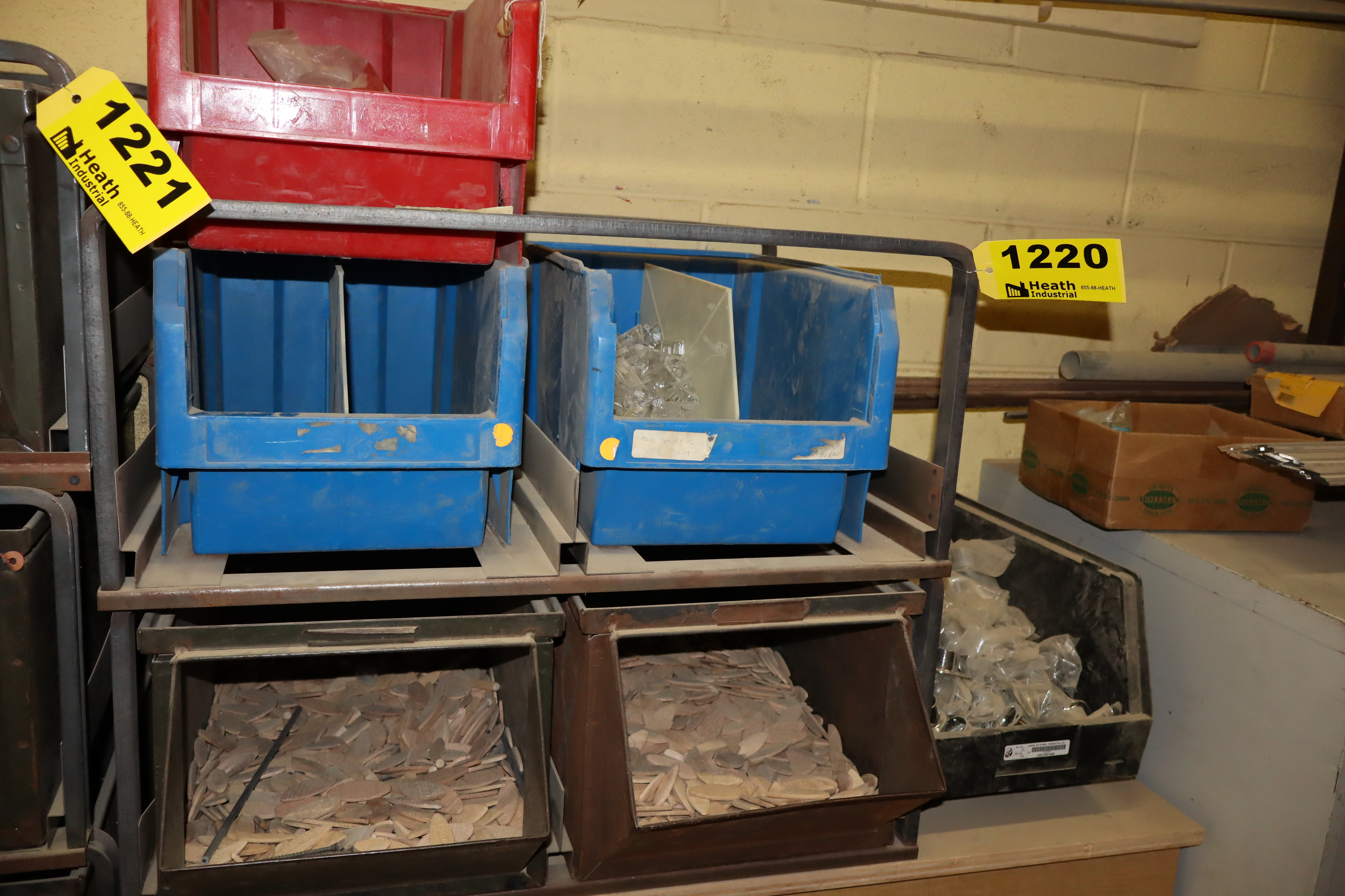 Lot 1220