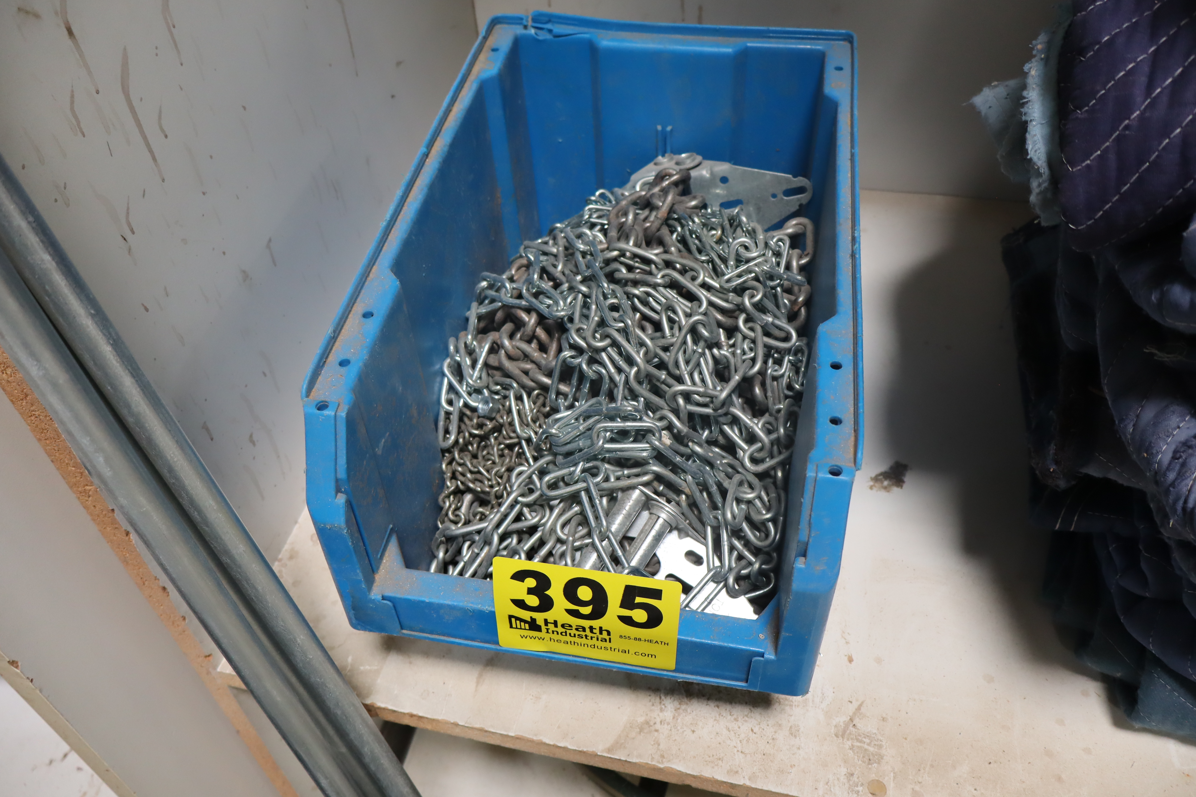 Lot 395
