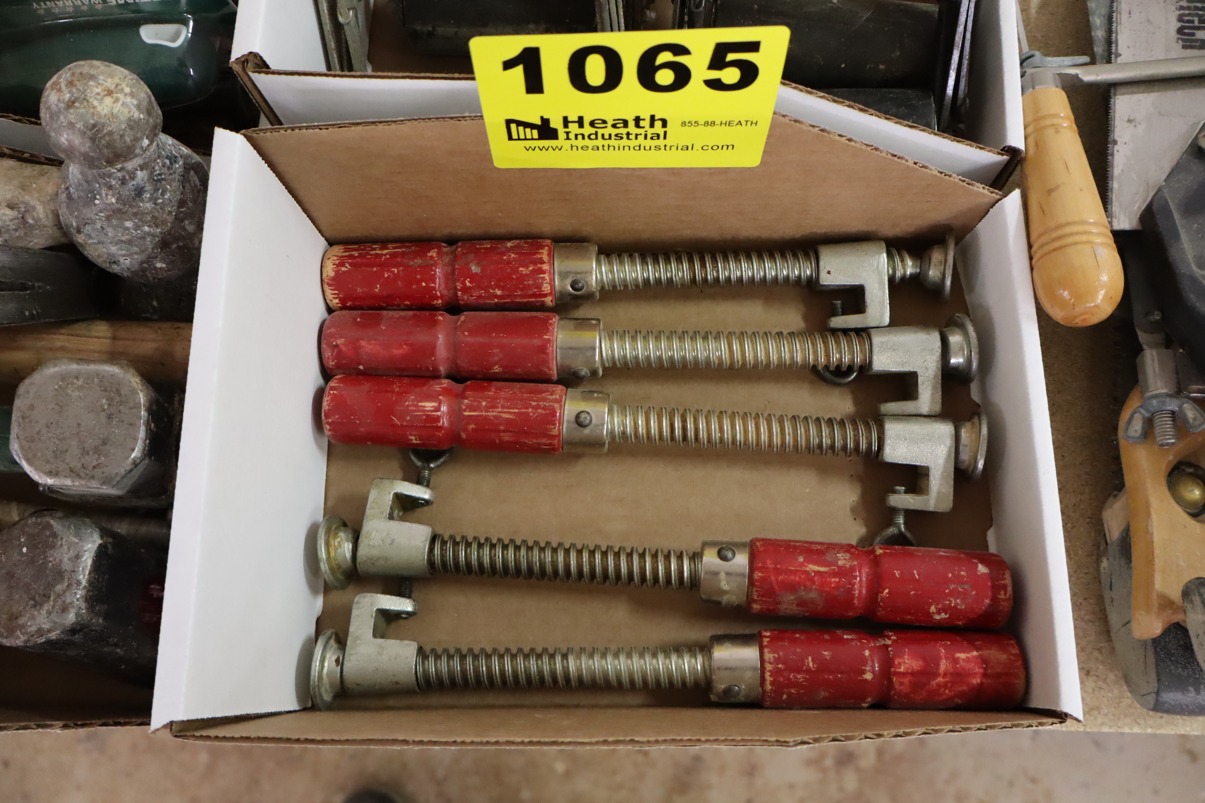 Lot 1065
