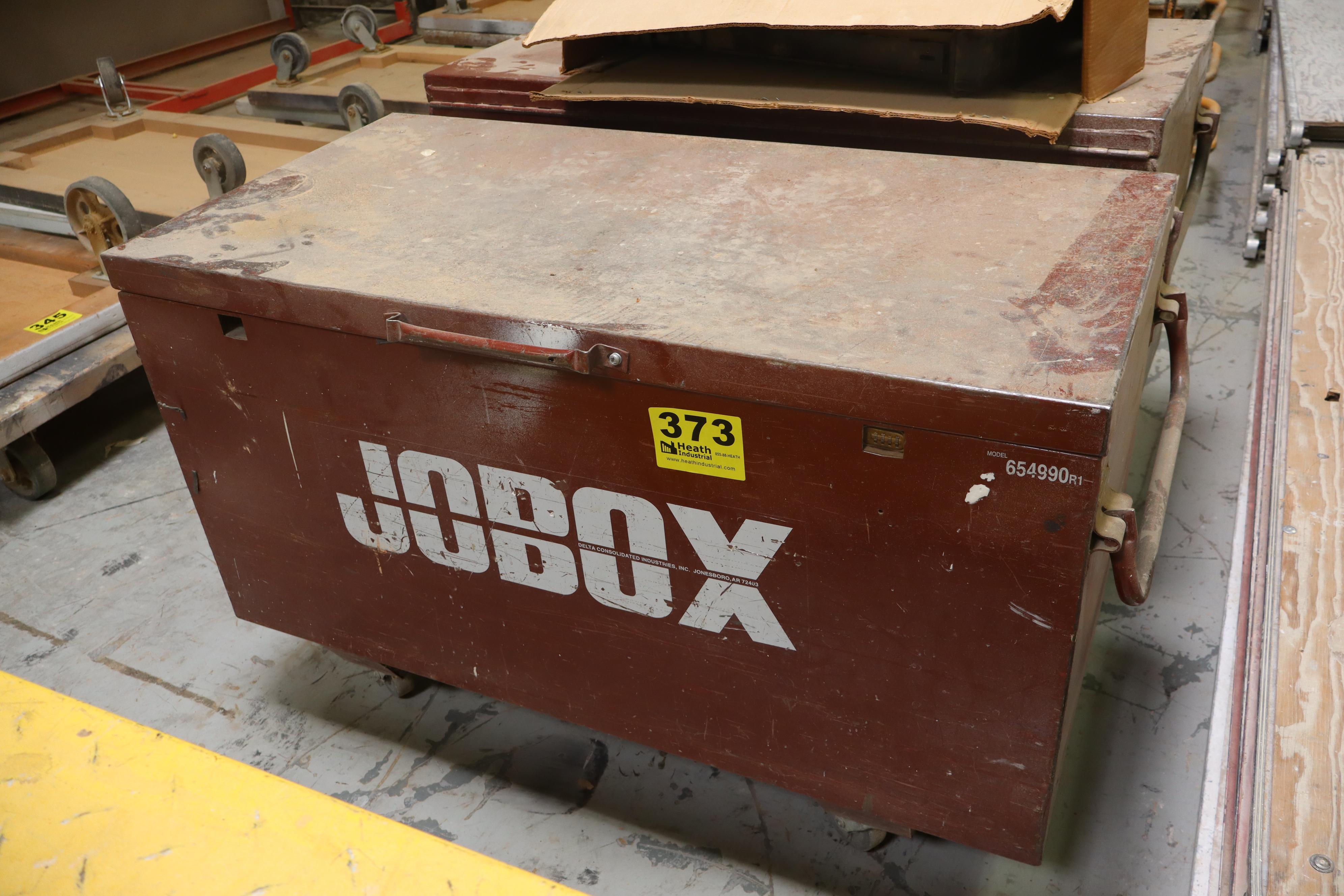 Lot 373