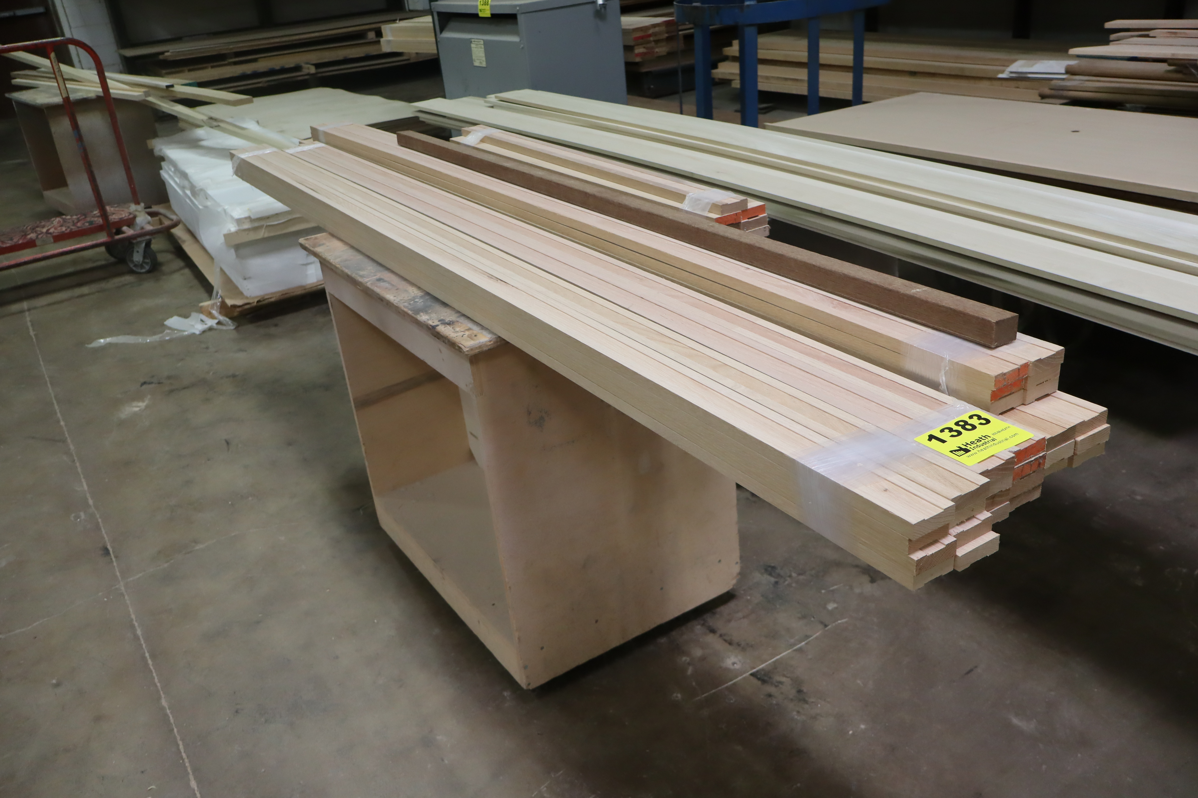 Lot 1383