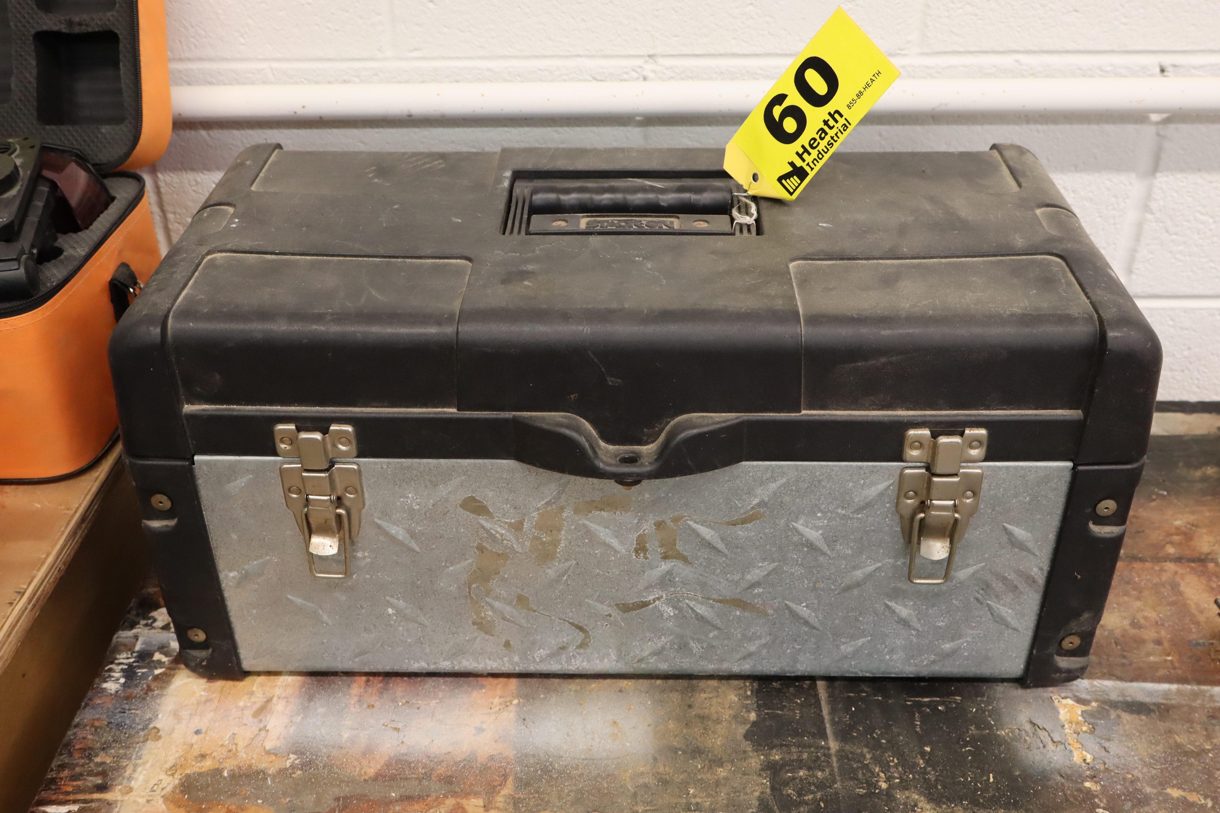 Lot 60
