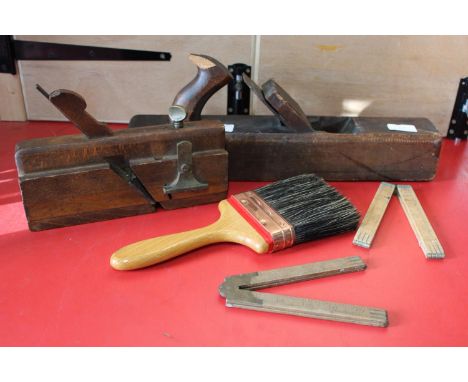 A selection of vintage tools etc 