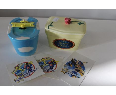 Two pieces of ceramic advertising ware 
