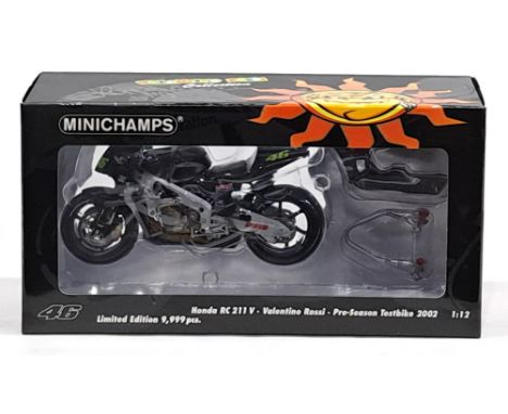 Minichamps Valentino Rossi Collection, 1:12 Scale, Honda RC211V &ndash; Pre-Season Testbike 2002, boxed.&nbsp;&nbsp;Although 
