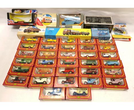Corgi, a boxed Group of Commercial Vehicles. Includes Cameo Series with others. Although unchecked for completeness condition