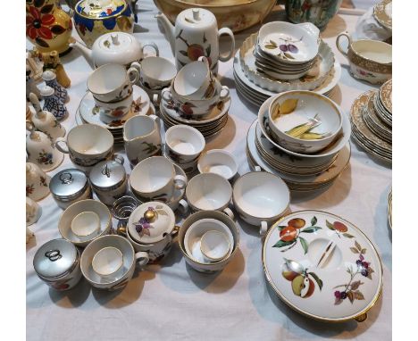 A selection of Royal Worcester Evesham pottery teaware 