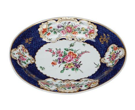 A WORCESTER DR WALL PORCELAIN DISH, CIRCA 1770-1780 Of oval shaped form with... A WORCESTER DR WALL PORCELAIN DISH, CIRCA 177