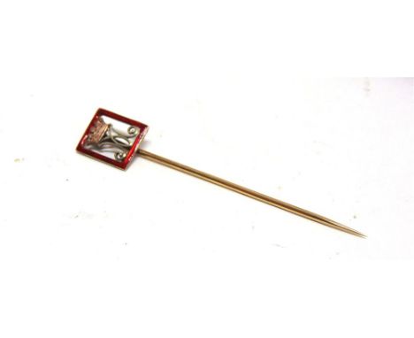 A STICKPIN OF THE ROYAL MONOGRAM OF PRINCESS MARGARET OF GREAT BRITAIN the coronet of a child of the Sovereign above a letter