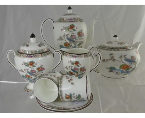 A Part Wedgwood "Kutani Crane" Service, comprising coffee pot, tea pot, sugar bowl, milk jug, six coffee cups and saucers, th