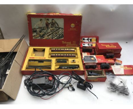 Triang railways, OO scale, including boxed set R3B, primary 0-4-0 tank locomotive, rolling stock and accessories - NO RESERVE