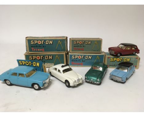 Triang Spot on, 1:42 scale, #Austin A40 x2 , Jenson, Jaguar police car and Rover 3000, boxed, wear to boxes