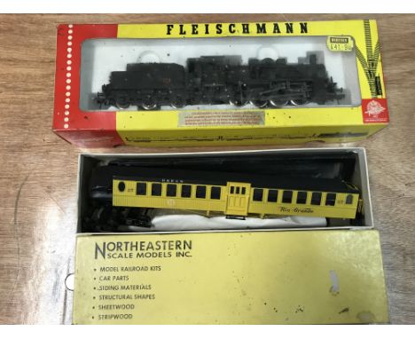 Fleischmann #4146 , OO scale Locomotive, boxed with Northeastern scale models carriages kit