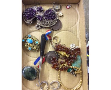 A quantity of various costume jewellery; button hook; pin box etc. 