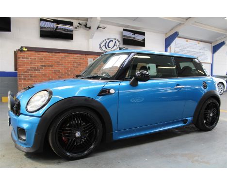 Make &amp; Model: Mini Cooper SDate of Reg: PL07 WBVColour: Bluecc: 1598MoT: 13-01-2023Fuel Type: PETROLMileage: 119kTransmis