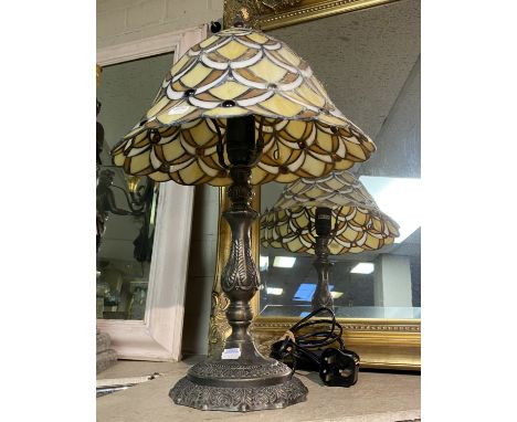 LARGE TIFFANY STYLE TABLE LAMP 50CMS (H) APPROX
