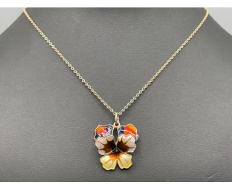 Stunning David andersen norway sterling silver enamel floral pendant in very good condition 2.5cms